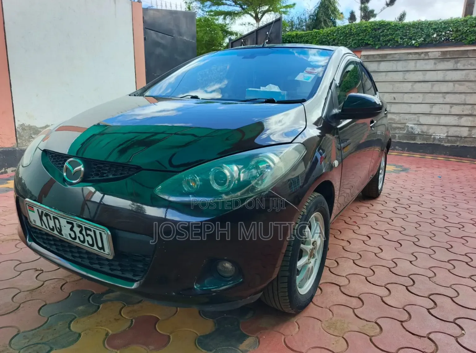 Mazda Demio 2011