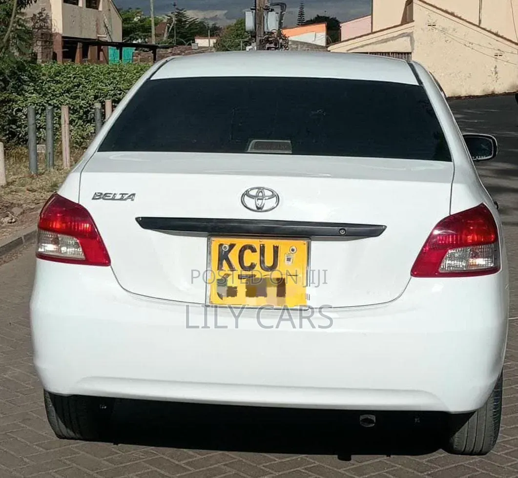 Toyota Belta 2012 White