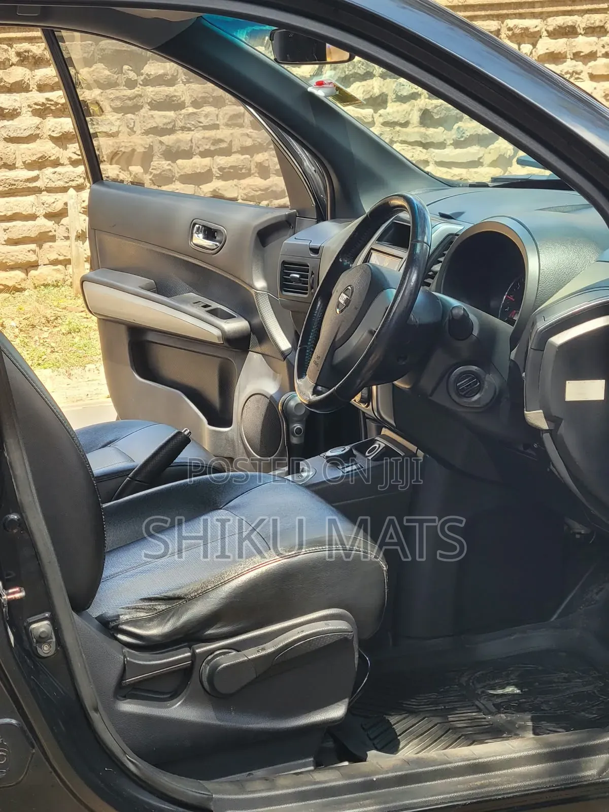 Nissan X-Trail 2012