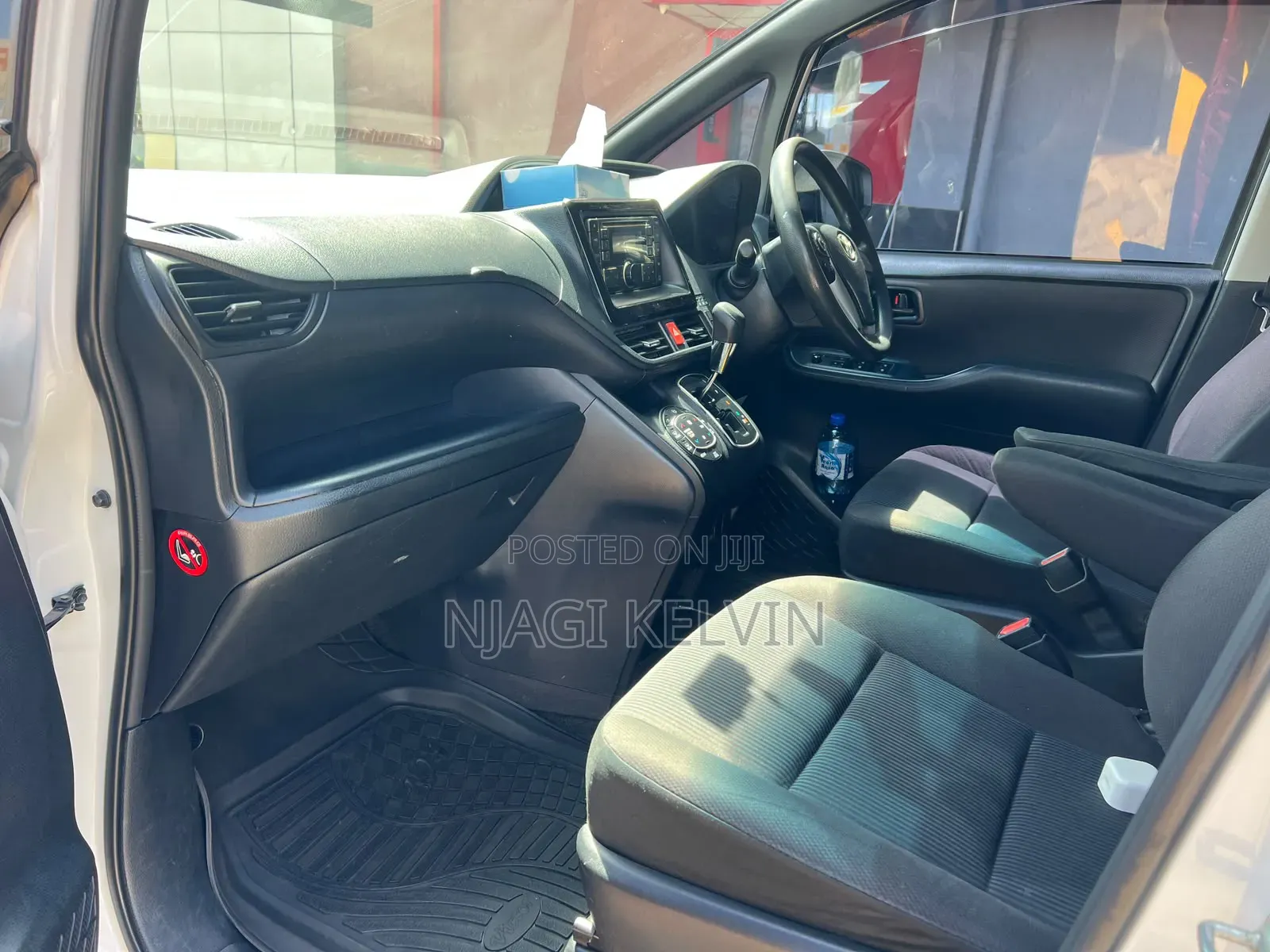 Toyota Voxy 2016 White