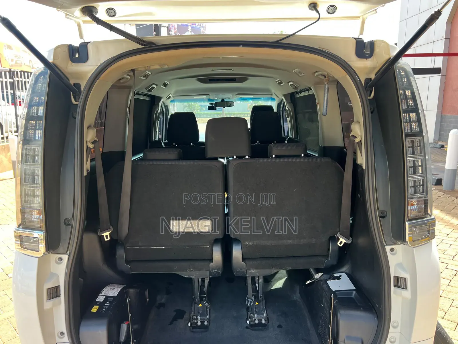 Toyota Voxy 2016 White