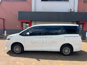 Toyota Voxy 2016 White