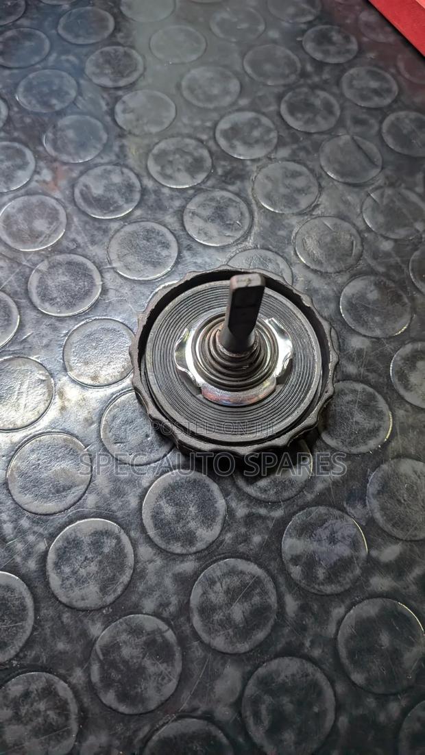 Power Steering Need Fluid Reservoir Cap 2TR Engine - thumbnail 2
