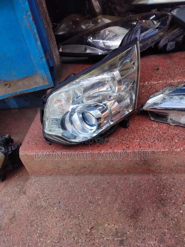 Toyota Noah 2012 Headlight - main view
