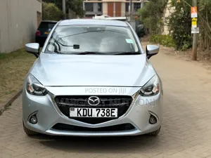 Mazda Demio 2019 Silver