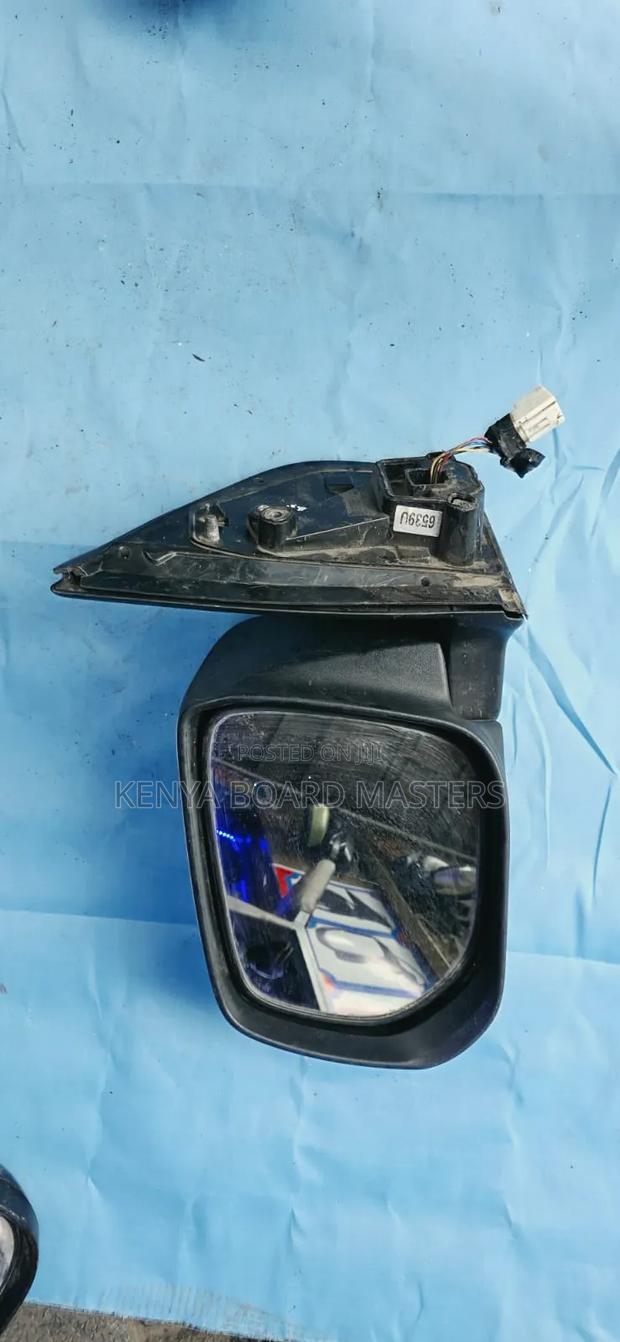 Isuzu D Max Ex Japan Side Mirror - thumbnail 2