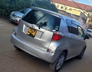 Toyota Ractis 2012 Silver