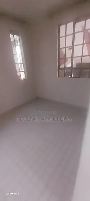 1bdrm Apartment in Royal Park for rent