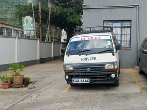 Toyota HiAce 1996 White