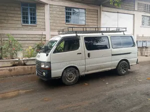 Toyota HiAce 1996 White