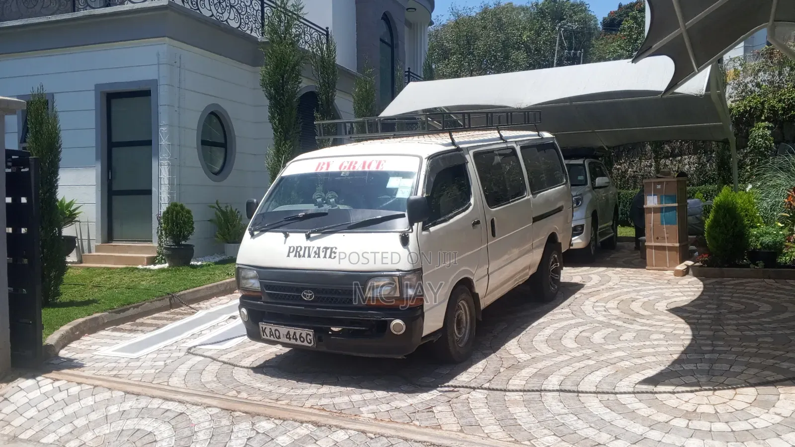 Toyota HiAce 1996 White