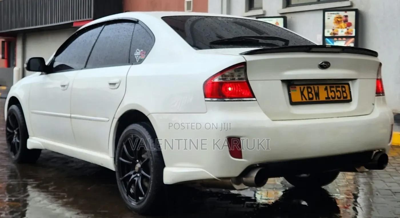 Subaru Legacy 2006 White