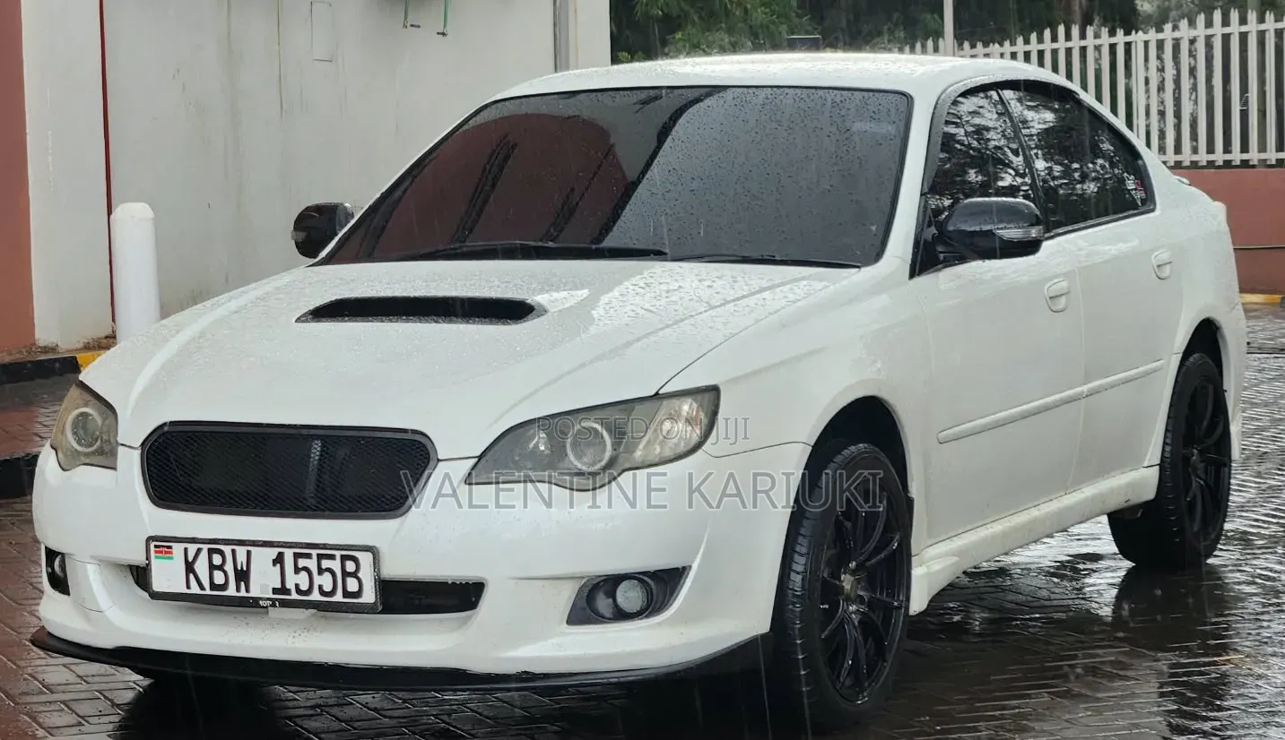 Subaru Legacy 2006 White