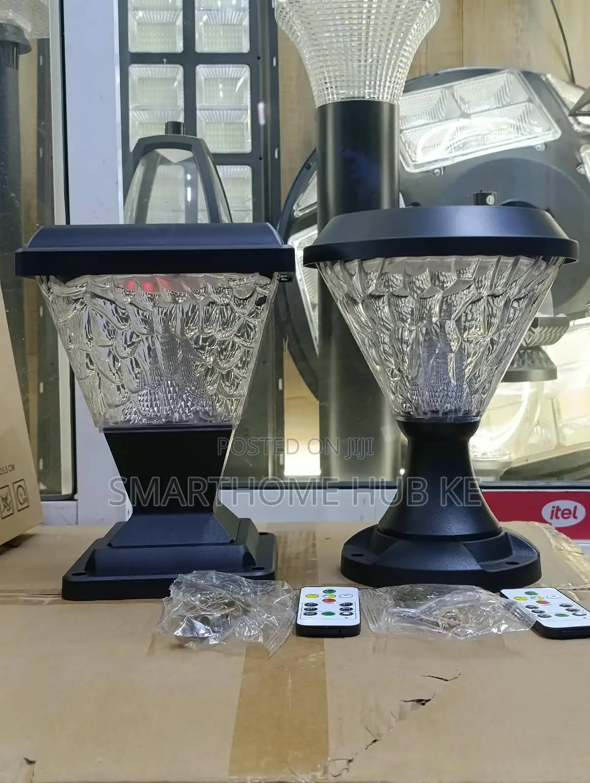 Solar Gate Pillar Lights Big