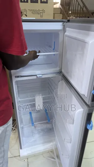 Von 118L Double Door Refrigerator