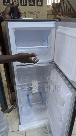 Von 118L Double Door Refrigerator