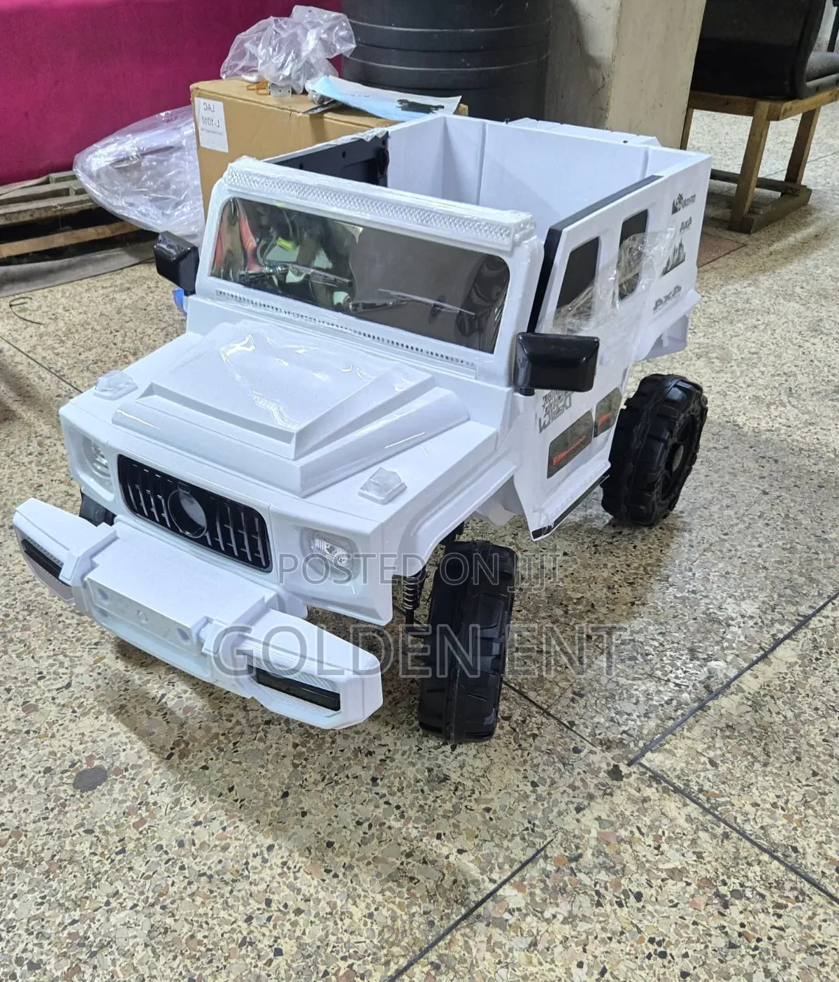 4×4 Kids Electric Car Model No 5166 With Remote Controll