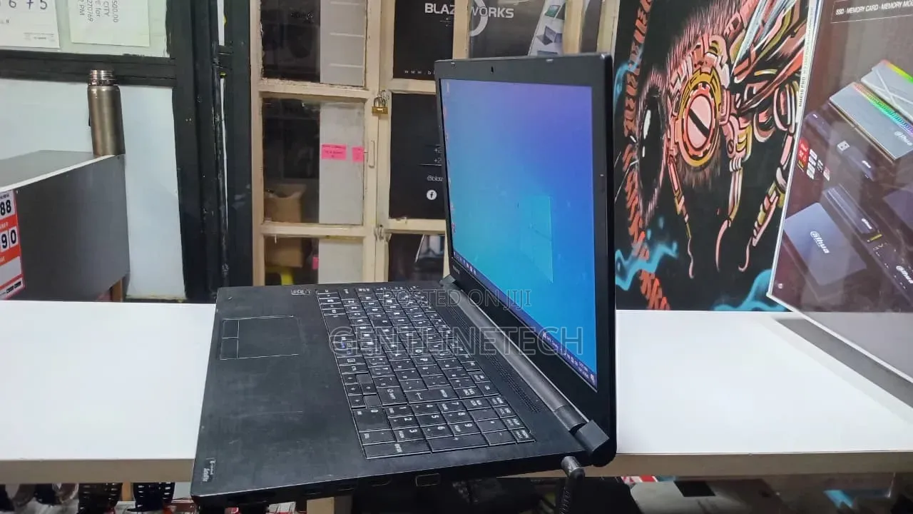 Laptop Toshiba 4GB Intel Celeron HDD 500GB