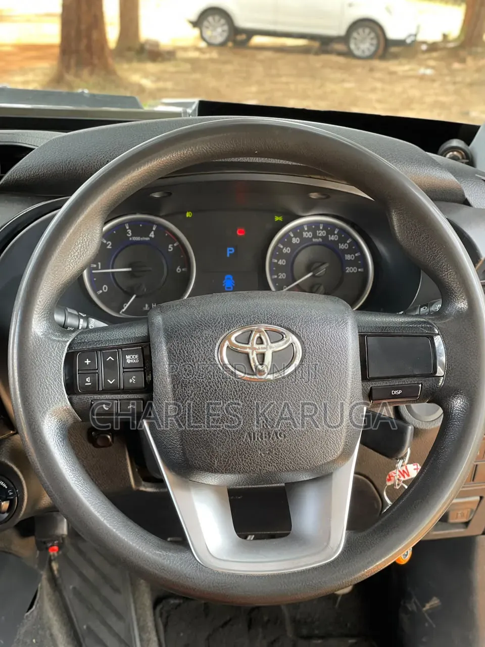 Toyota Hilux 2017 White