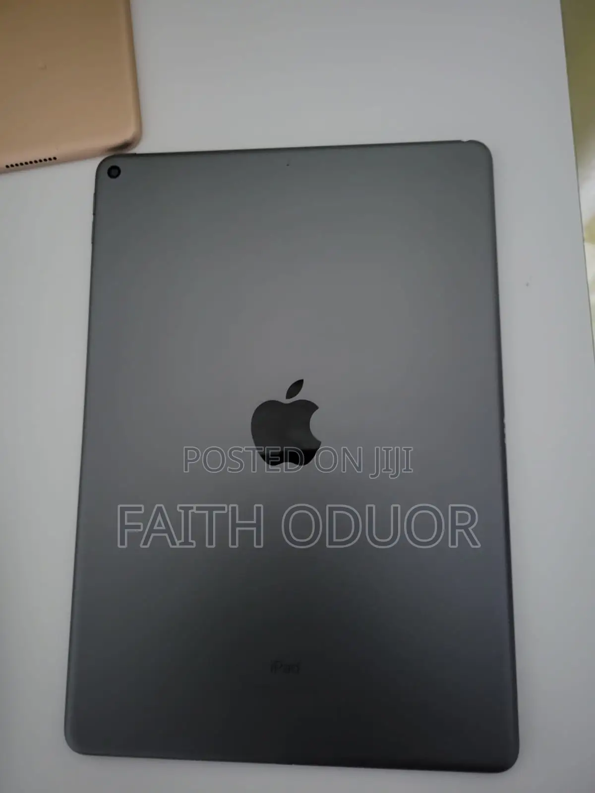 Apple iPad 3 Wi-Fi + Cellular 64 GB Gray