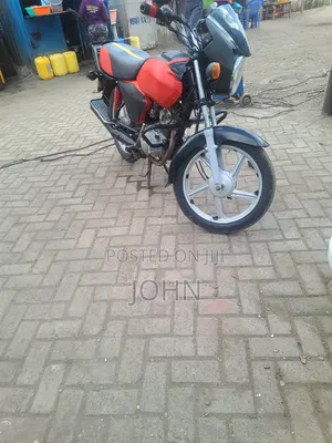 TVS HLX 125 2023 Black
