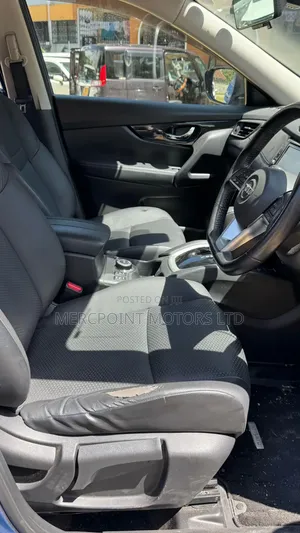 Nissan X-Trail 2019 Blue