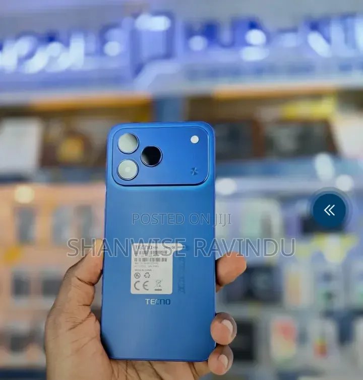 New Tecno Spark 50 128 GB Silver