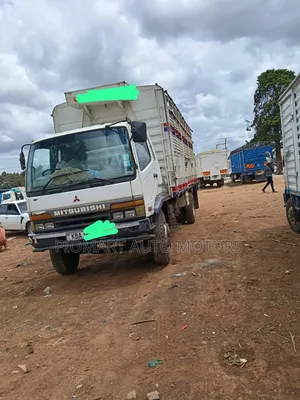 Mitsubishi Fuzo Mguu Sita