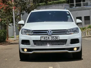 Volkswagen Touareg TDI Executive 2012 White