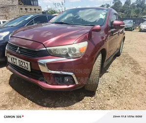 Mitsubishi RVR 2.0 2011 Maroon