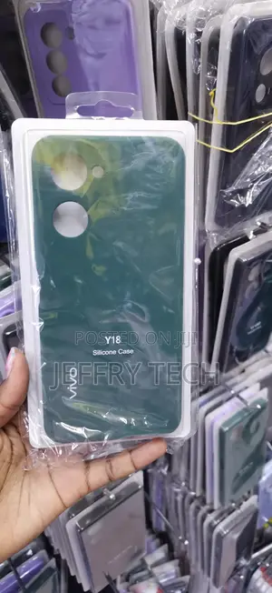 Green Vivo Y18 Silicone Case Packed a Clear Plastic Protective Case.
