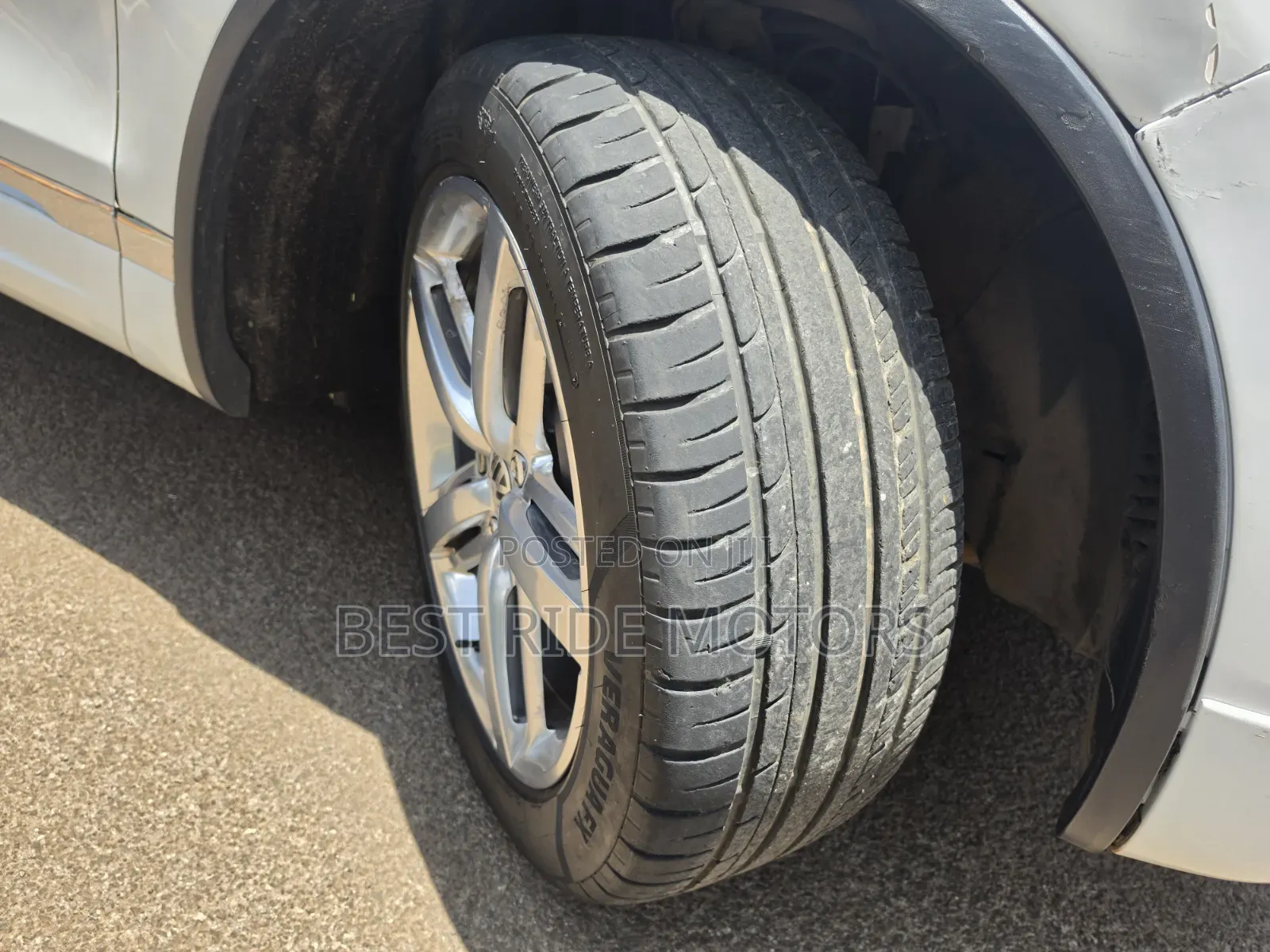 Volkswagen Touareg TDI Executive 2012 White