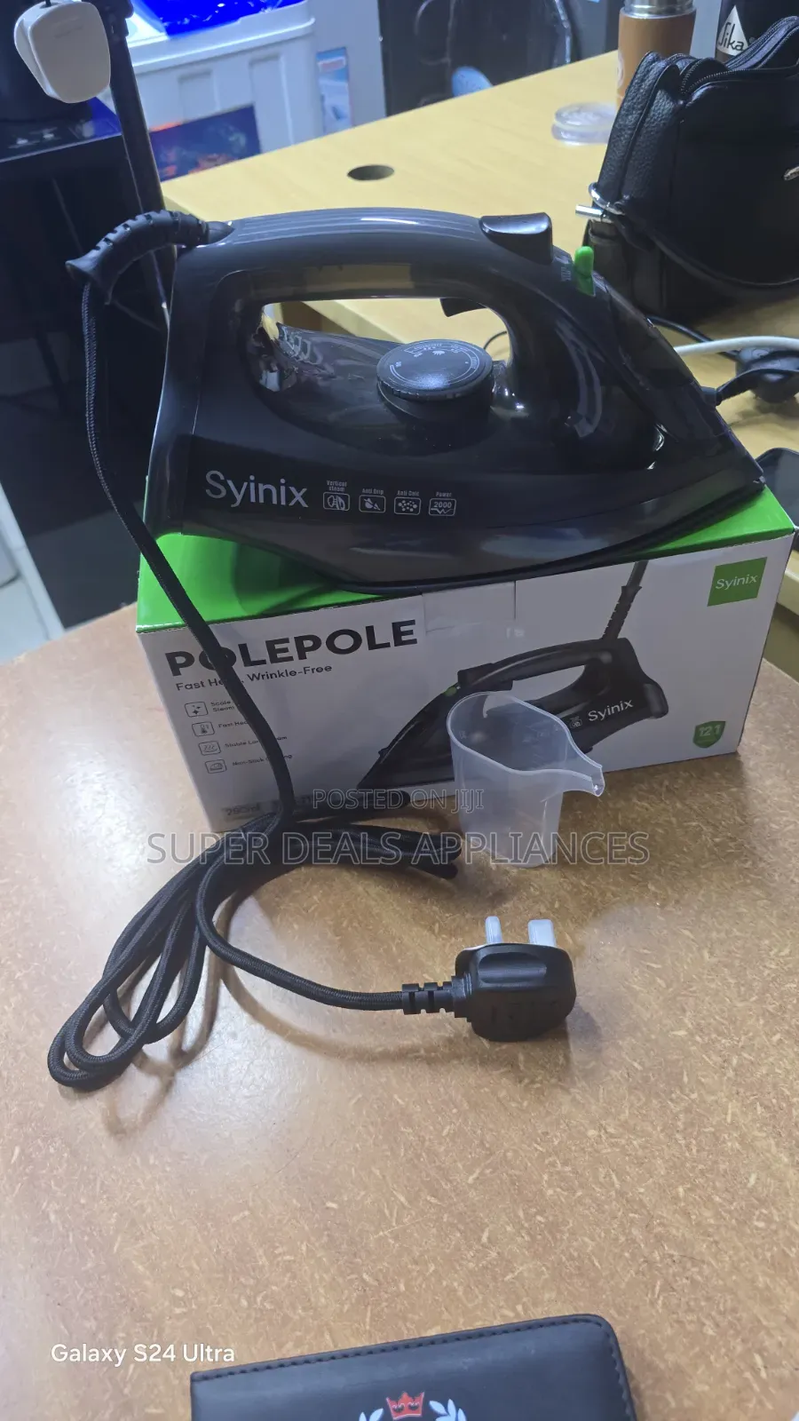 Synix Steam Iron Box
