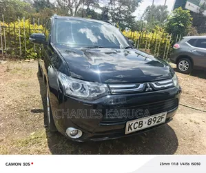 Mitsubishi Outlander 2014 Black