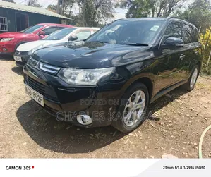 Mitsubishi Outlander 2014 Black