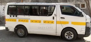 Toyota HiAce 2009 White