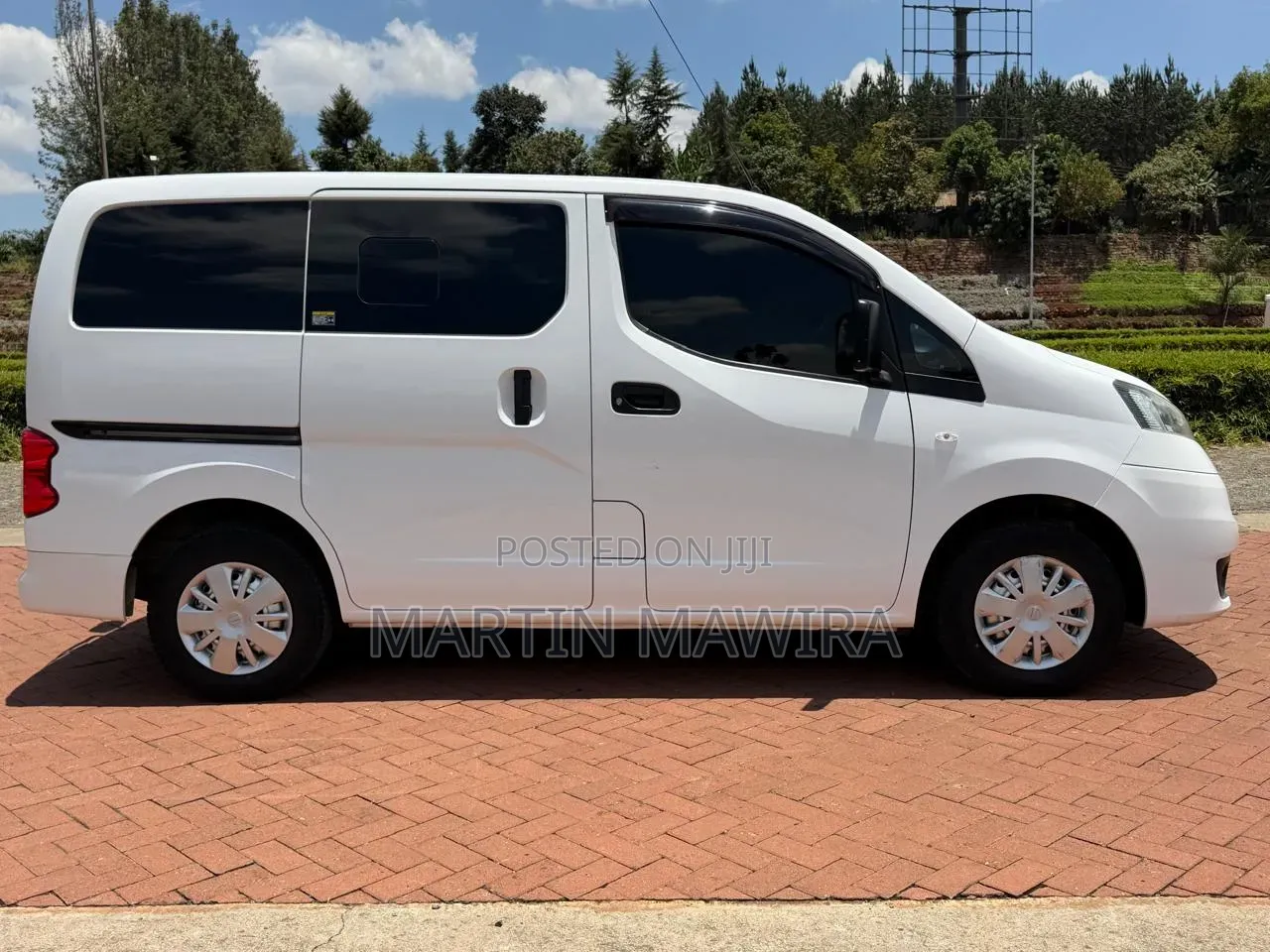 Nissan NV200 2018 White