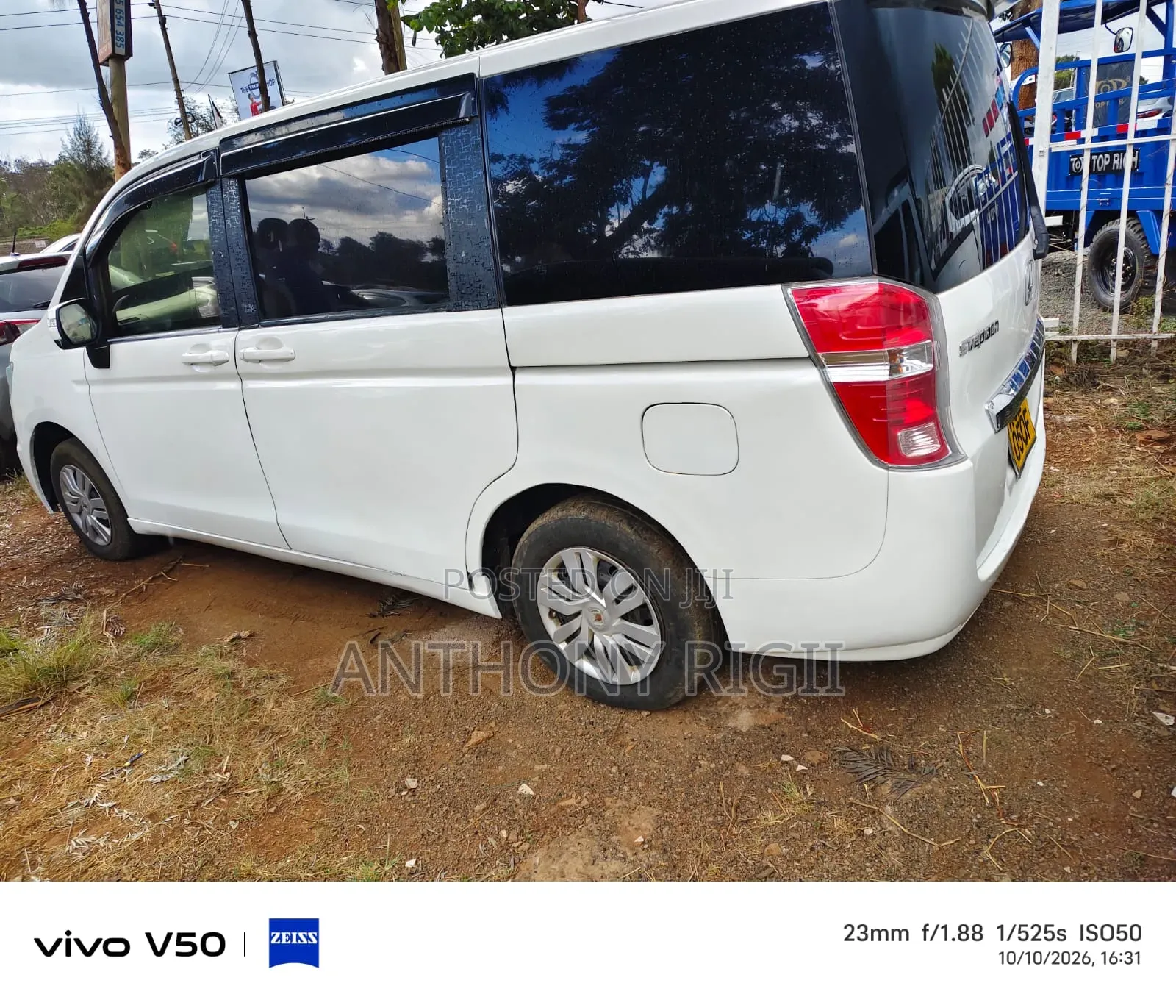 Honda Stepwgn 2013 White