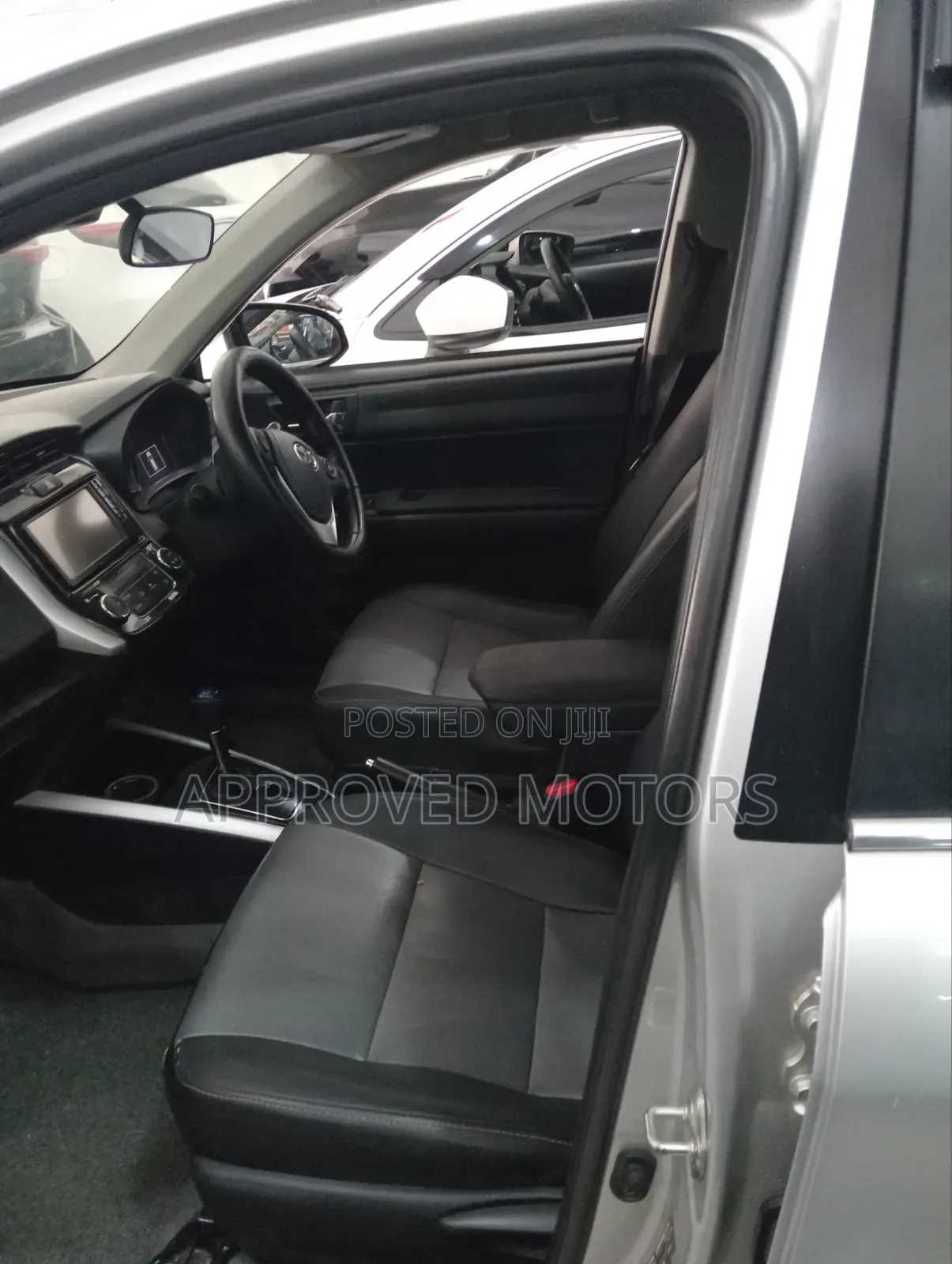 Toyota Corolla Fielder 2015 Silver