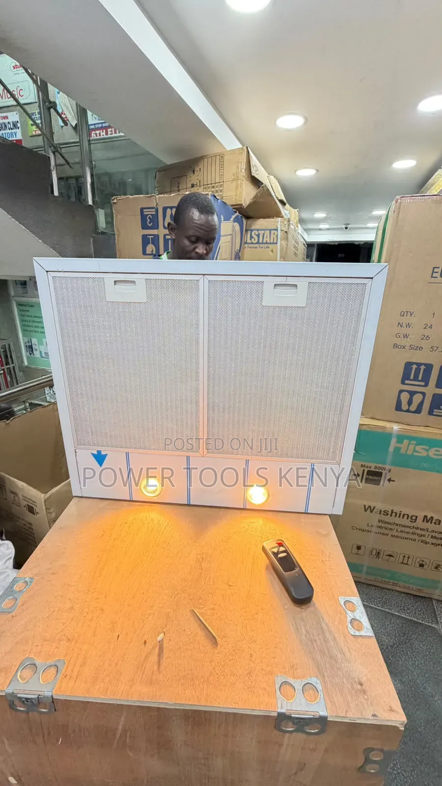 Under-Cabinet / Built-Under Kitchen Range Hood