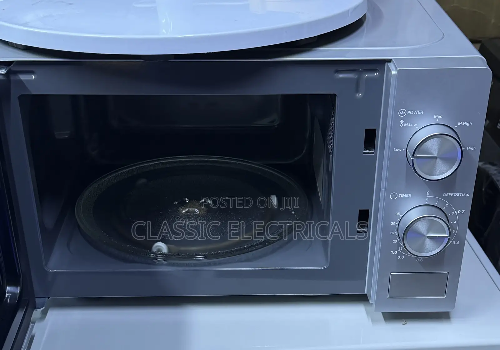 20kgs Silver Manual Hisense Microwave at 6799
