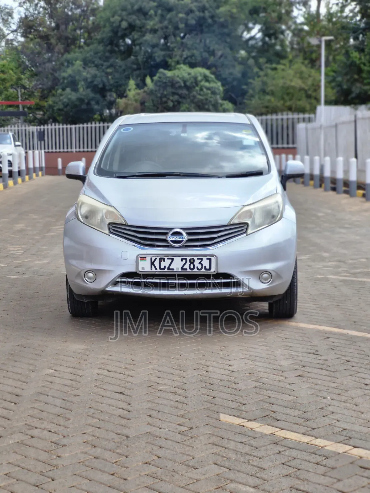 Nissan Note 1.2 Petrol 2012 Silver