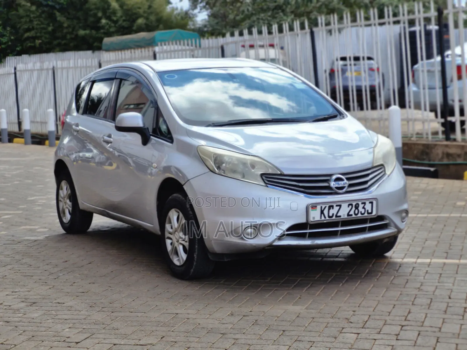Nissan Note 1.2 Petrol 2012 Silver