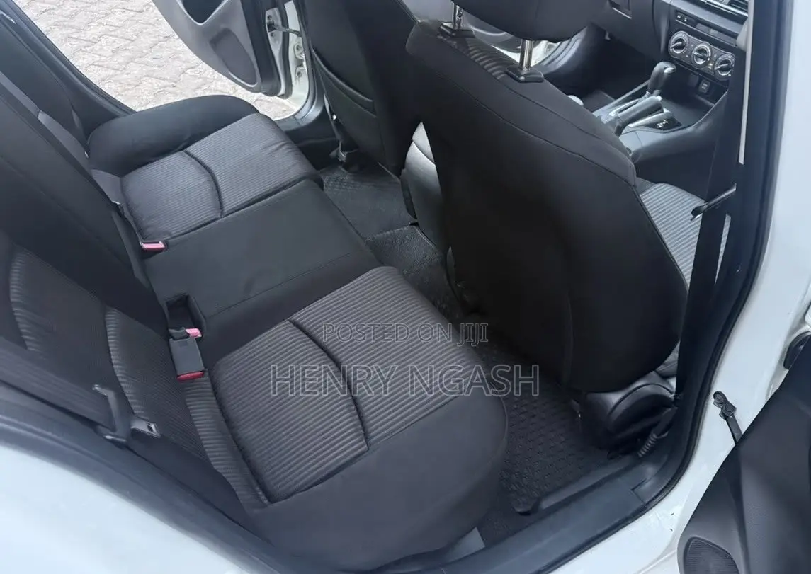 Mazda Axela 2015 White