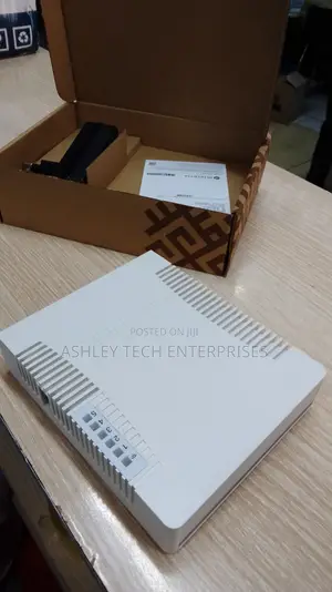 Original MikroTik RB951 Router – Reliable Network Performance