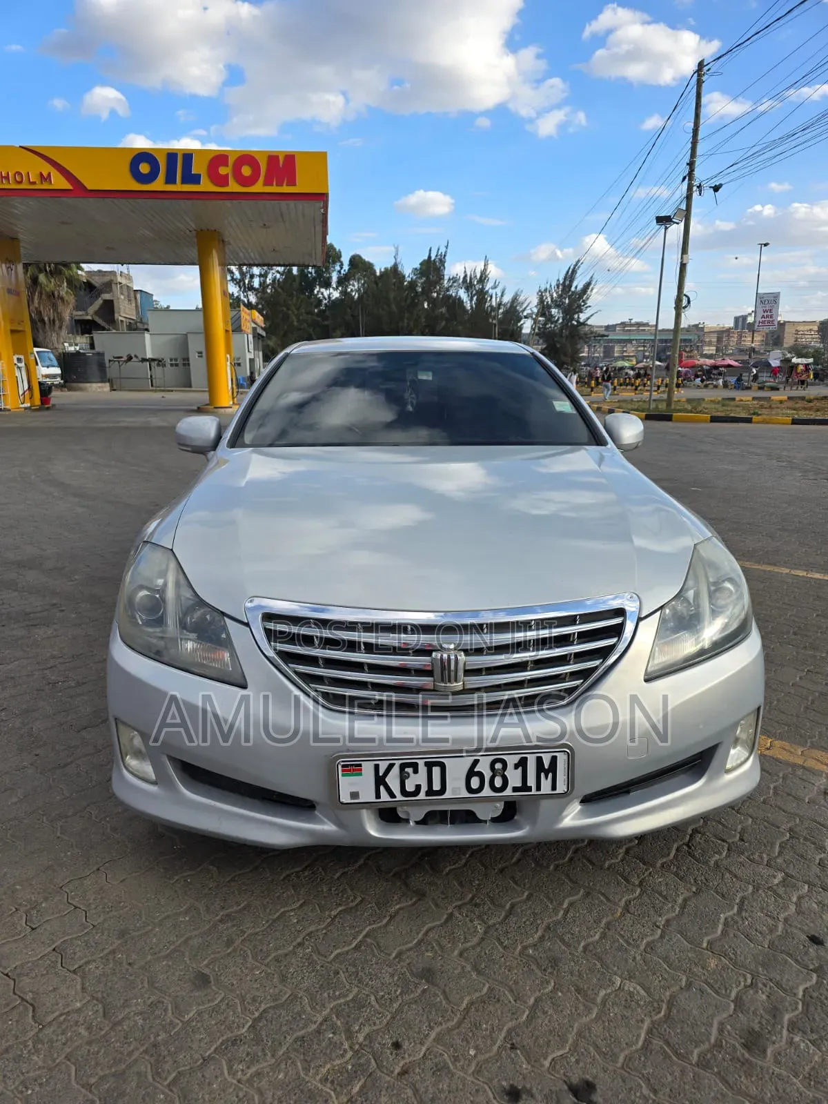 Toyota Crown 2011 Silver