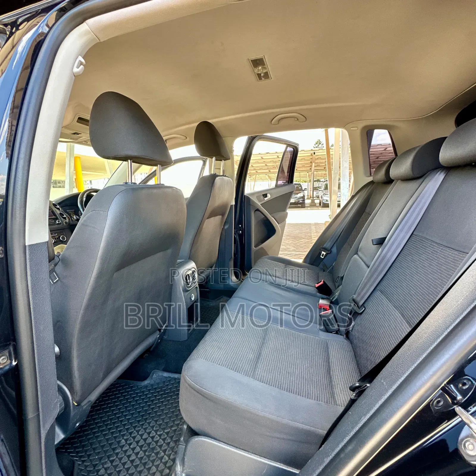 Volkswagen Tiguan 2013 Black