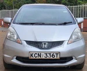 Honda Fit 2010 Silver