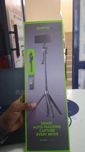 Oraimo FlowTrack (Model: OLS-501A) Selfie Stick and Tripod