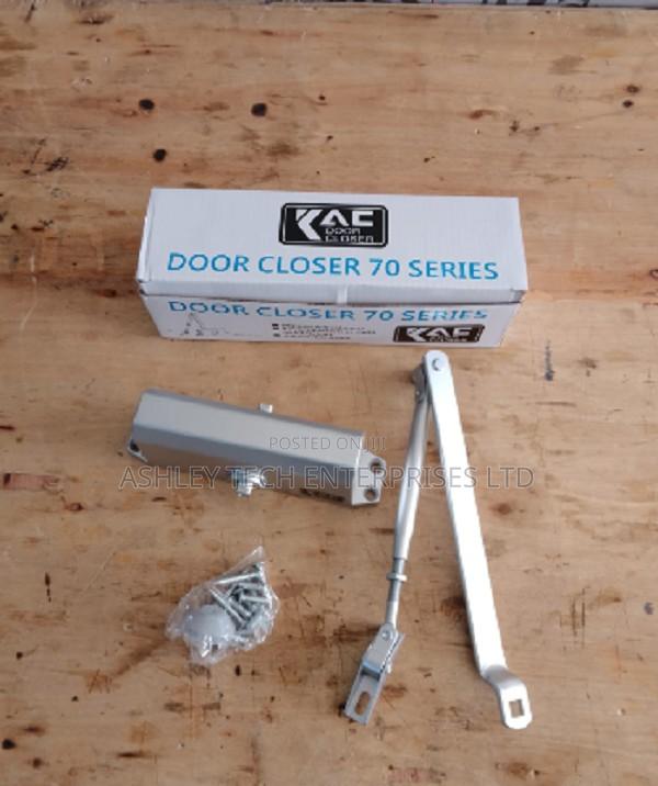 Heavy Duty Automatic Door Closer for Home and Office - main view